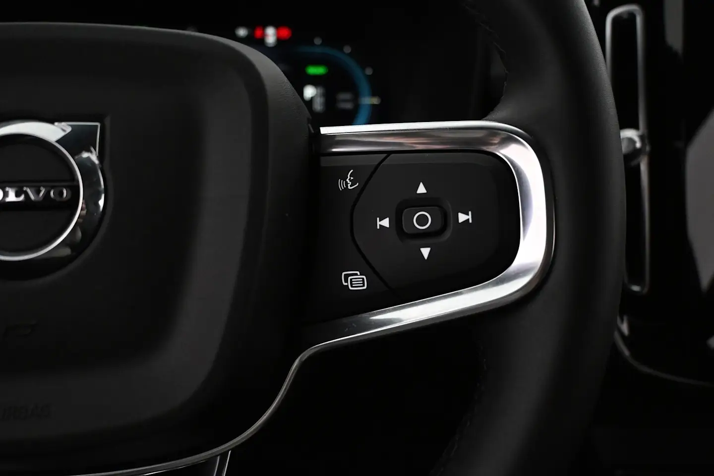 Car Image - 6UzropUFVVQ5g6FARUqAbc