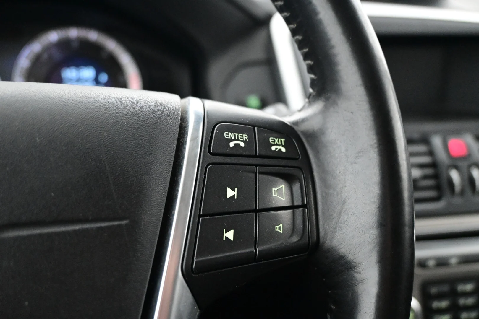 Car Image - 6MXRSp7n7U5u8aNdIeBEb2