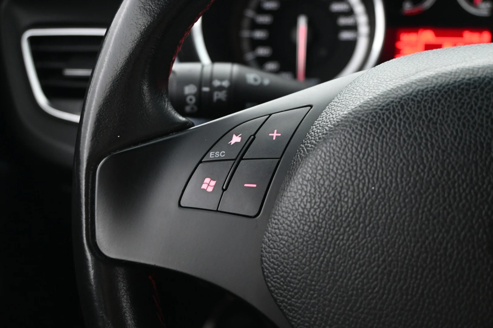 Car Image - 3IG0J5q9iu3WM7iZBNd9tP