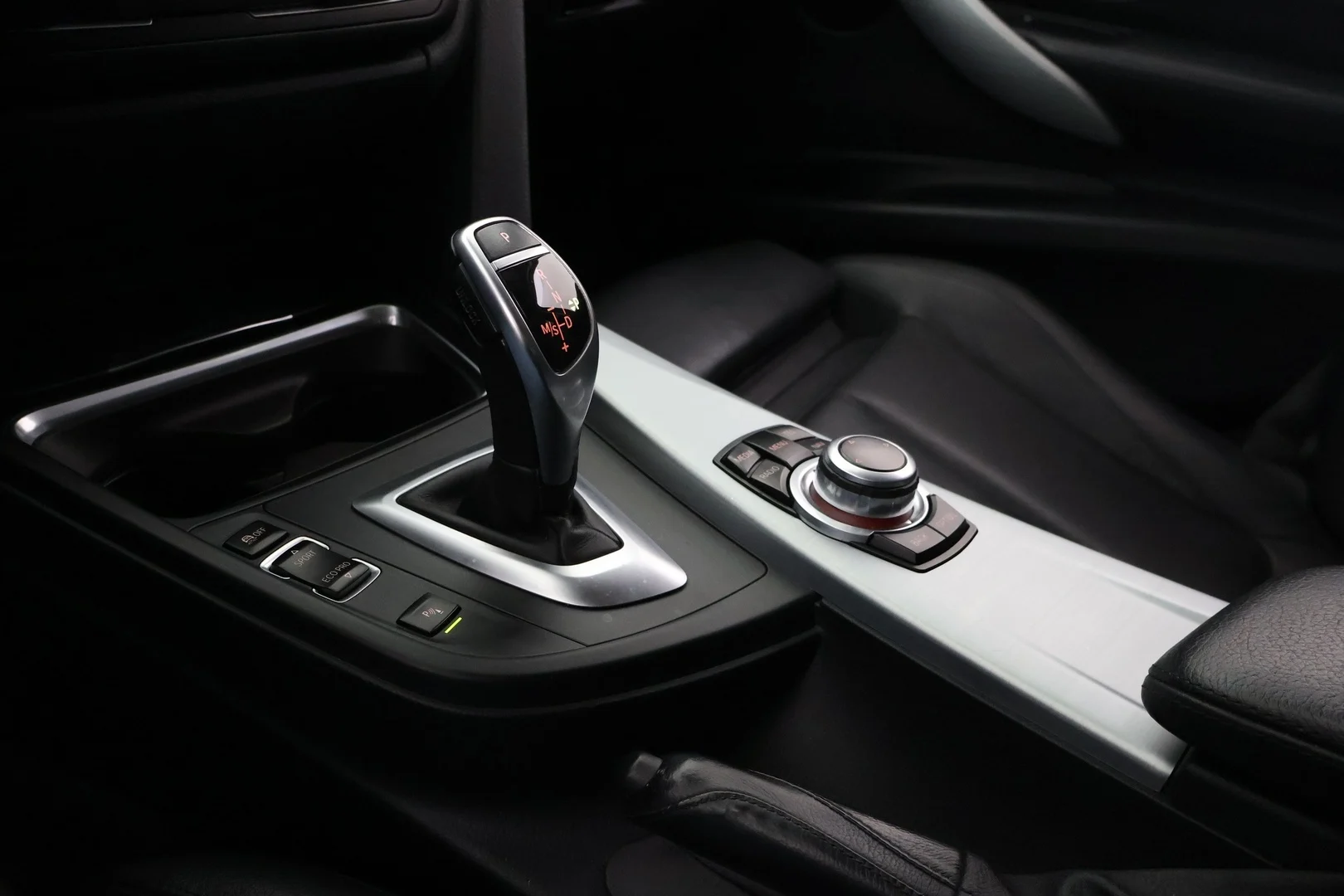 Car Image - 49xx7WQn4jc5EJMa48KAih