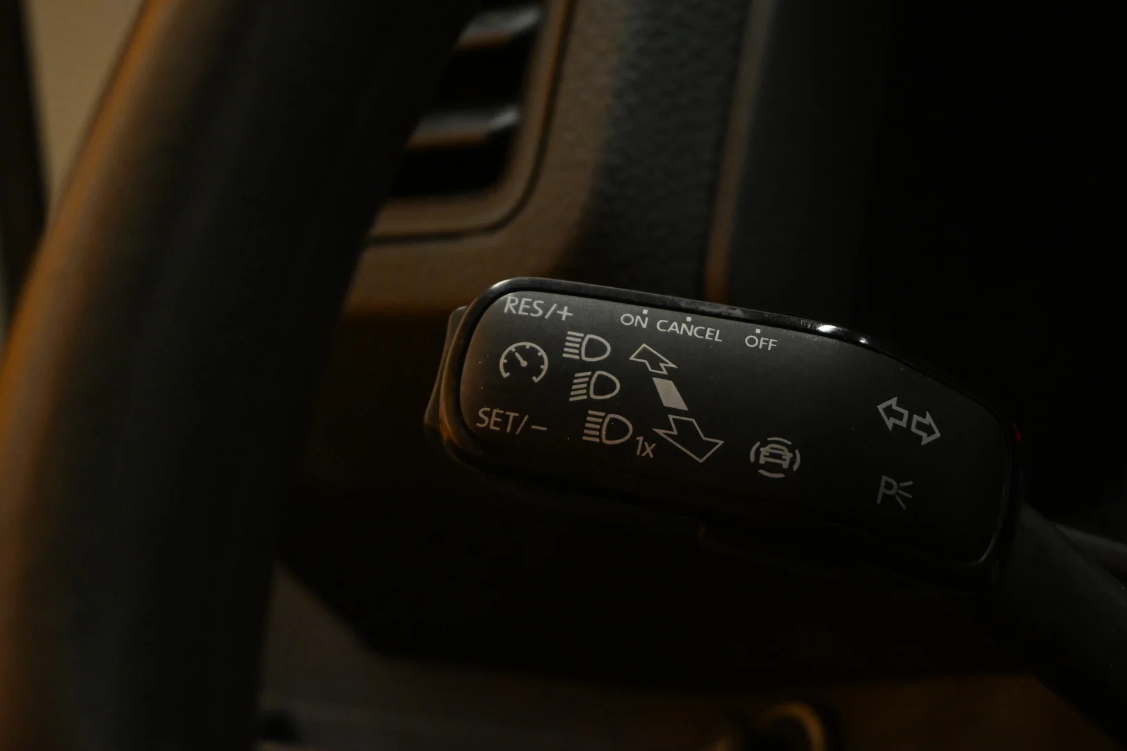 Car Image - 6nYJct0GCO3euZqpsegWUI