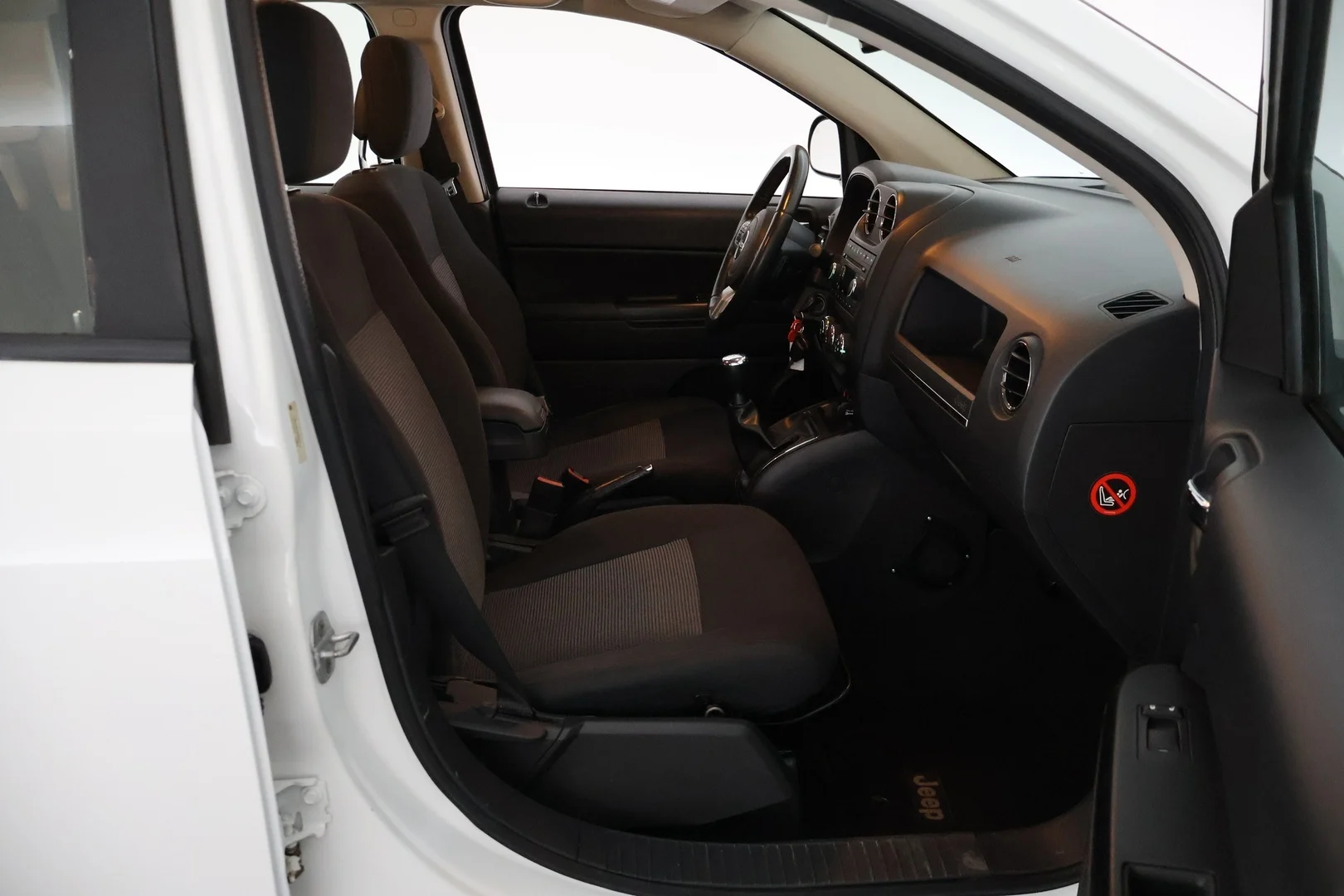 Car Image - 2RHG1rD3s6A6uGULA0CiRo