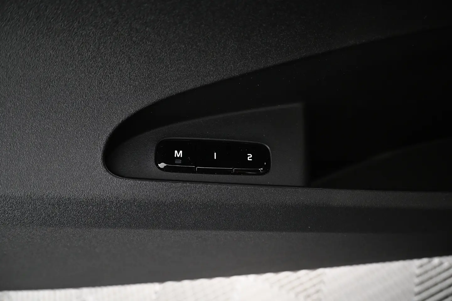 Car Image - 7GnrNfGsGcaC7NeV2QXVdU