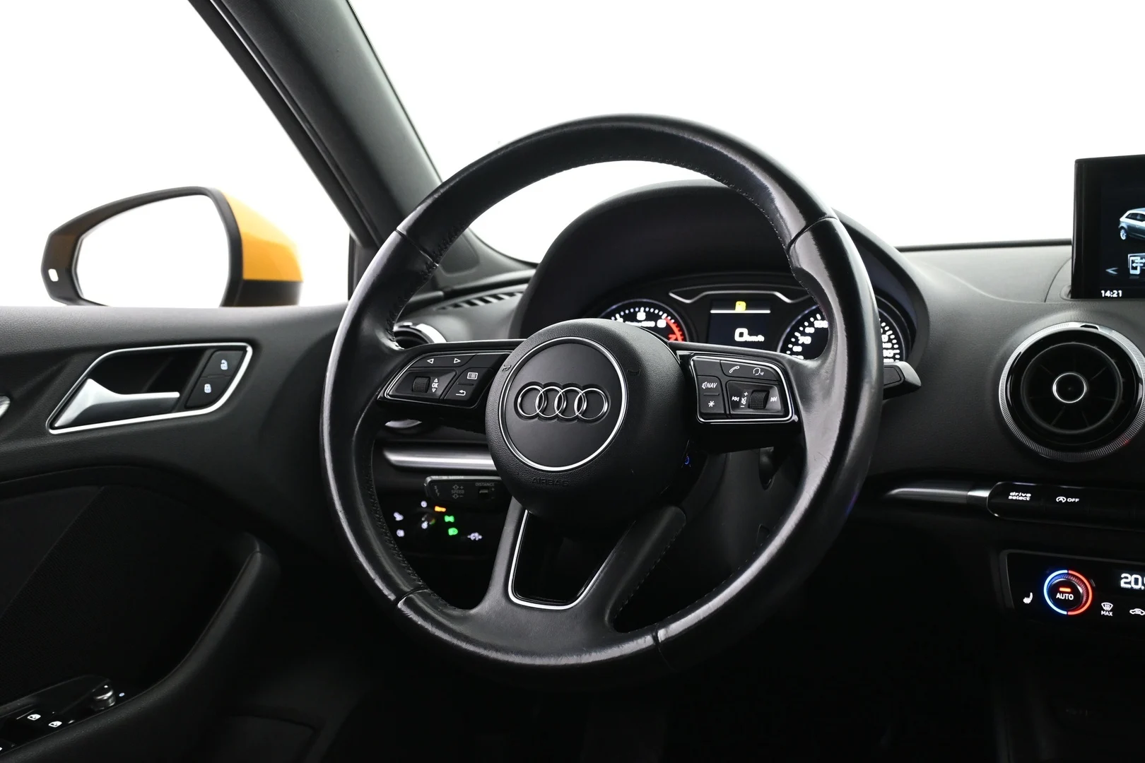 Car Image - UgwMkp91d8NHp1SpTRZaj