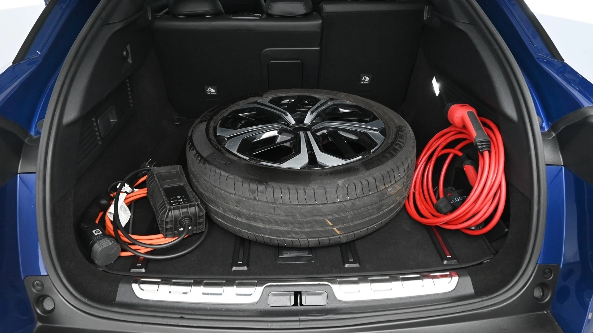 Car Image - 7auz4mGEqwP31sboCBlBDc
