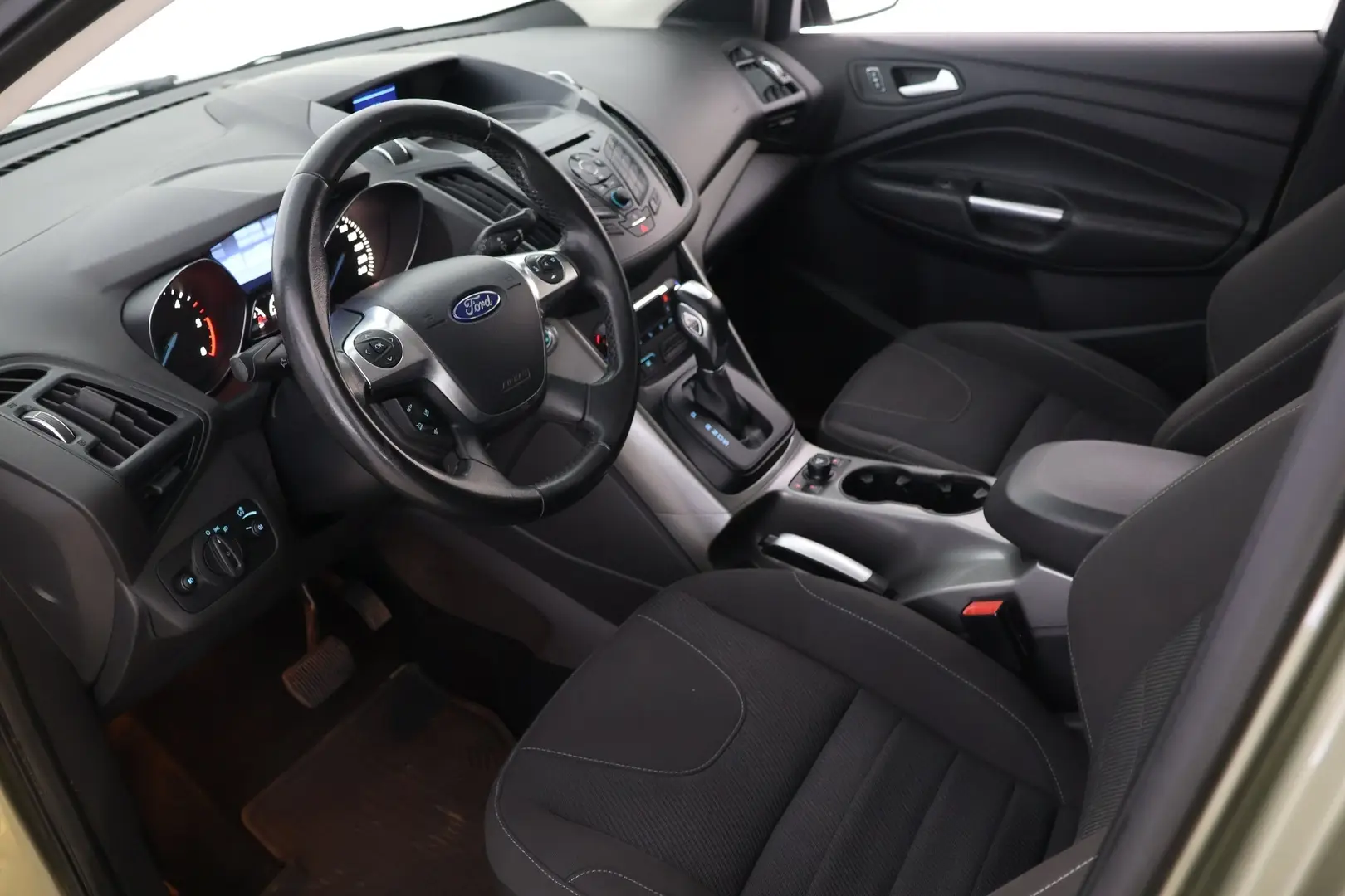 Car Image - 4EFYoXi7ZvL7FB7VGJOJna