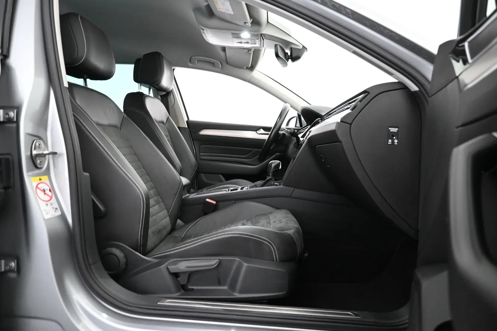 Car Image - 4mYqRe8BDD6yA65QfLosP2