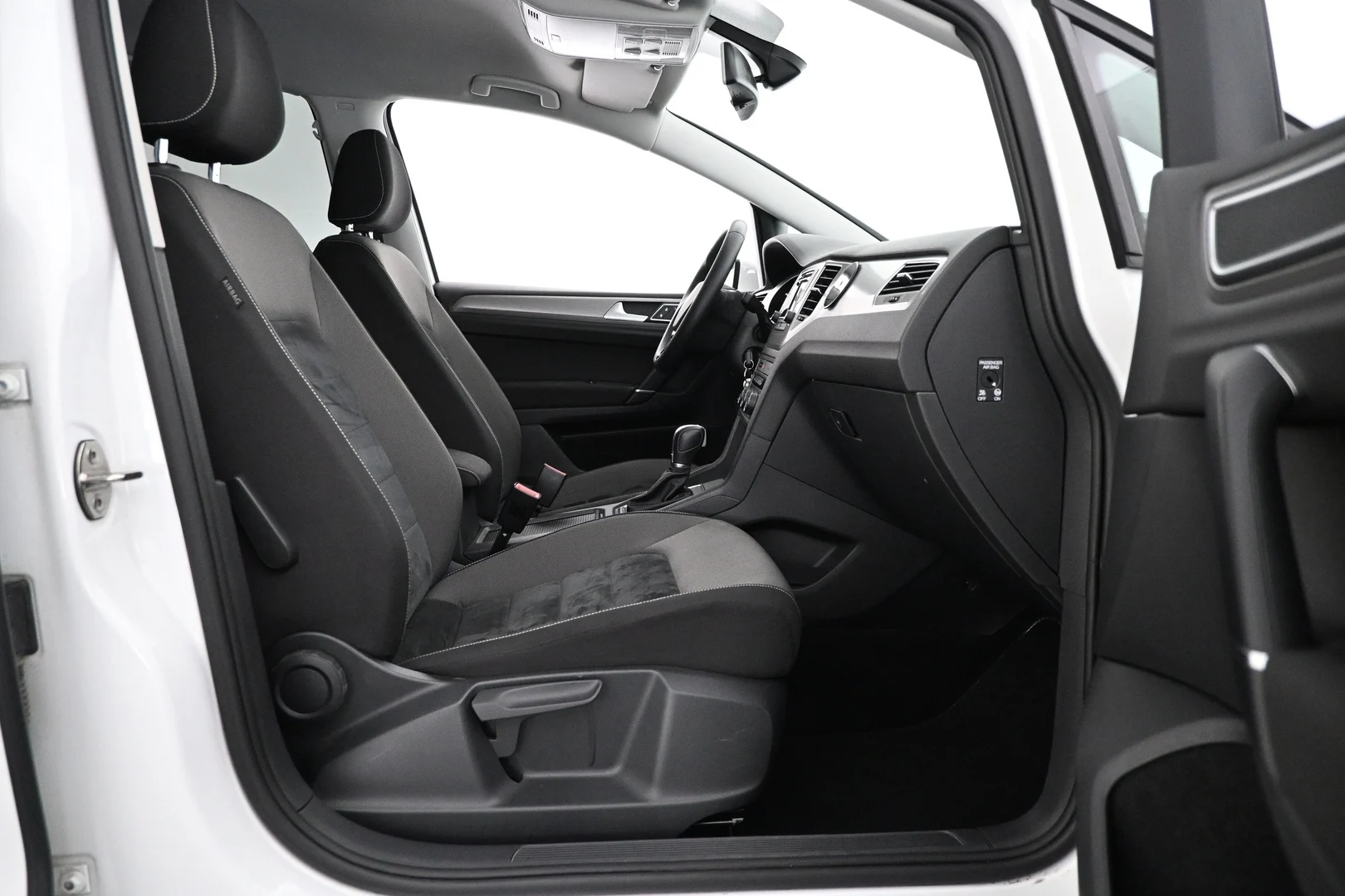 Car Image - 3ehdFh89kPO7a4Z6cAIIOQ
