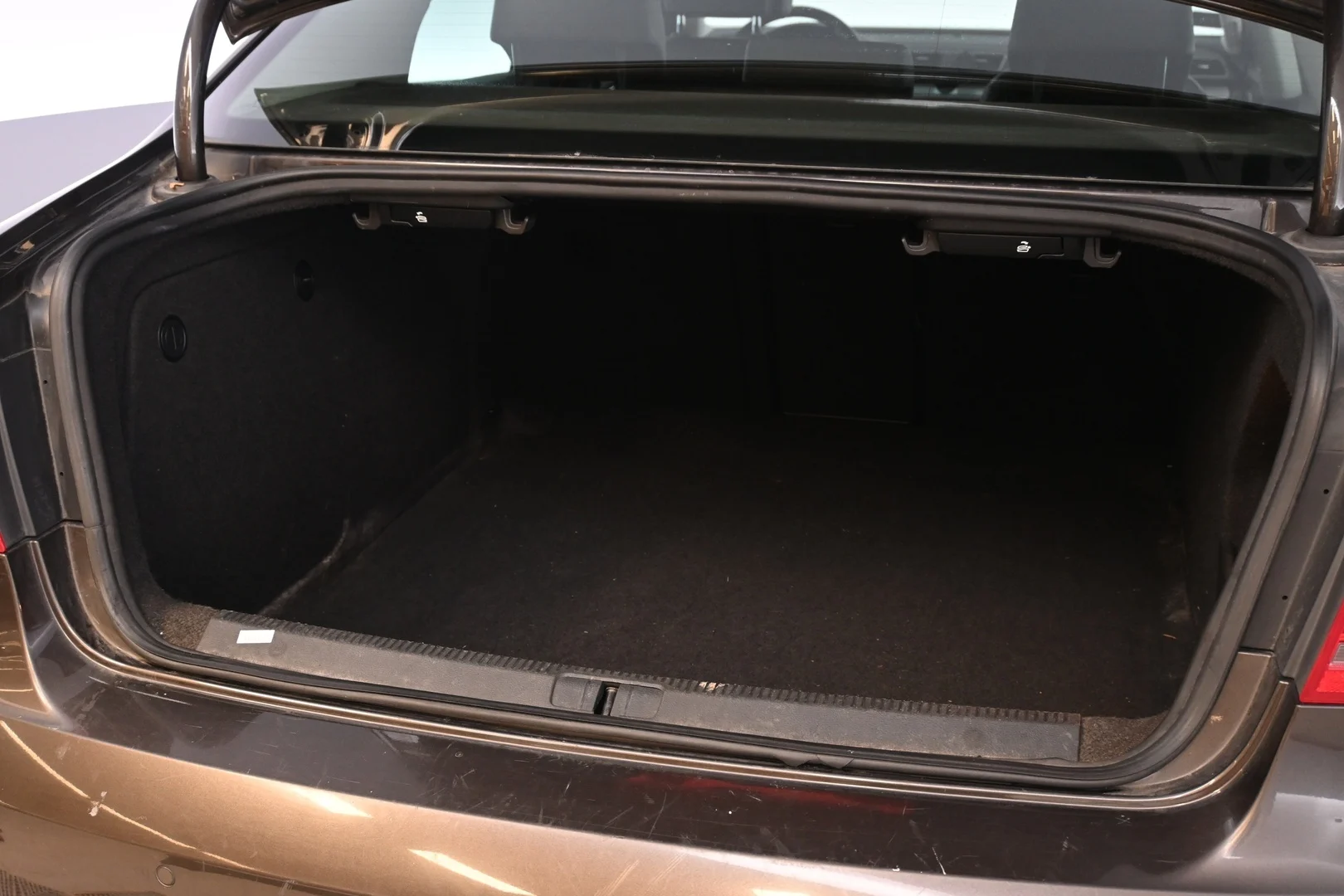 Car Image - 2JeVvryHOLRqGMZWzh7QqA