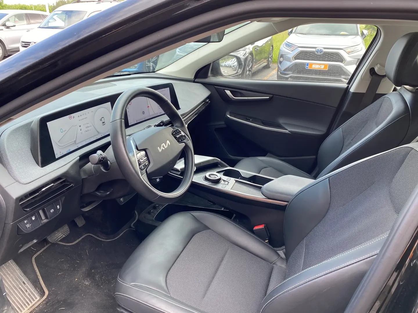 Car Image - 5Ok7Q6ZLHAC0haaCUPBGcj