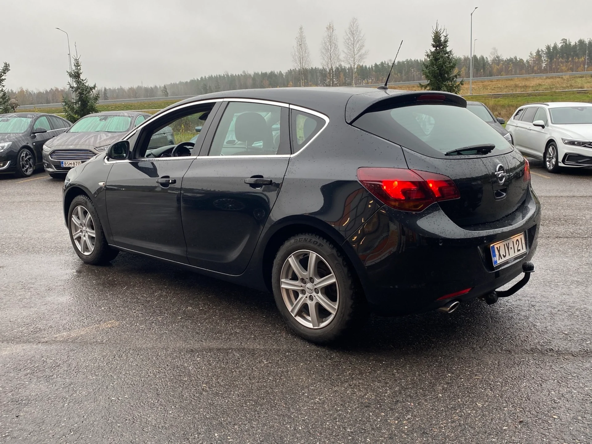 Car Image - QOqg8U2T5Ap53VOZBjF1i