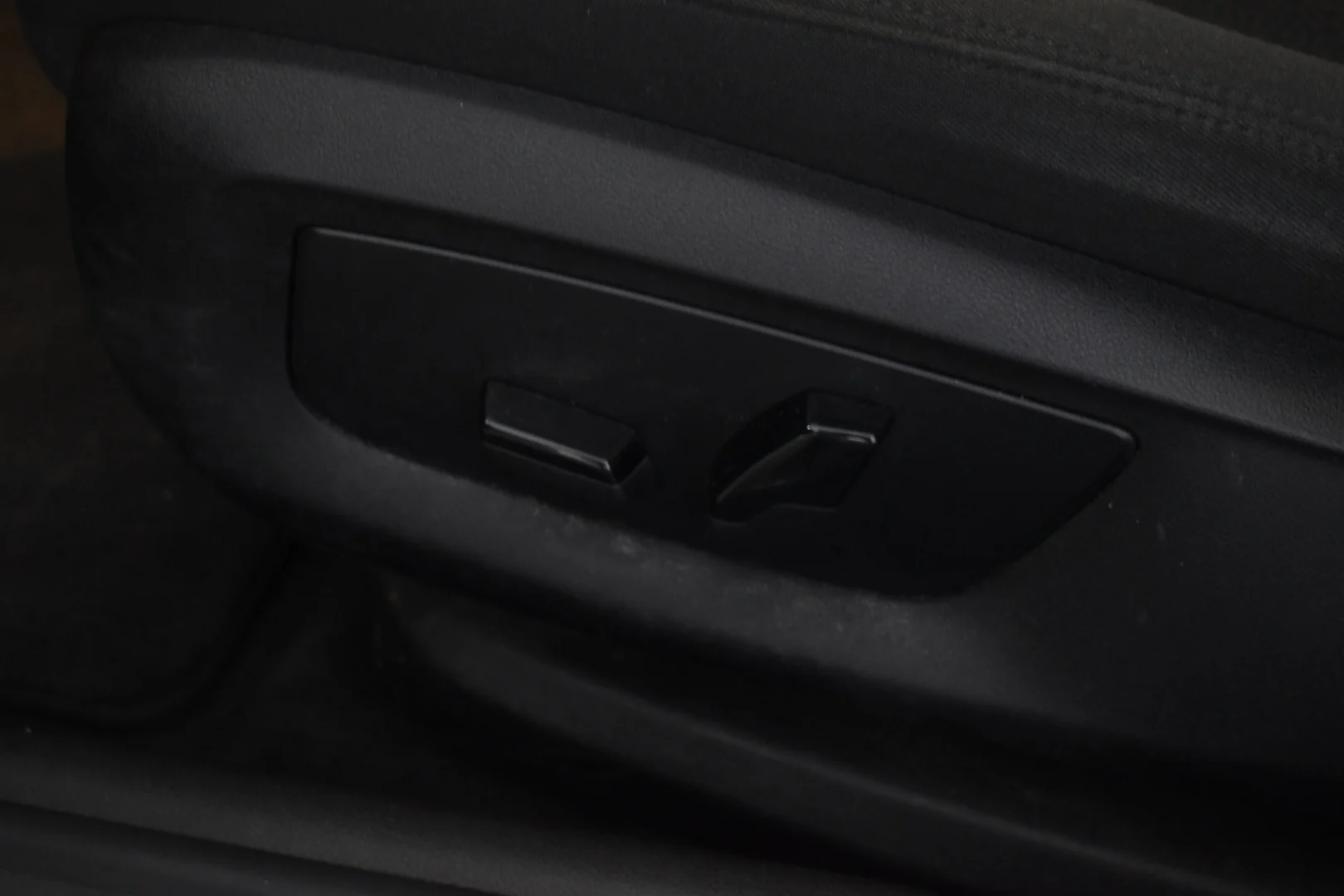 Car Image - 77vaBhMK5gy0RyA2hplSaH
