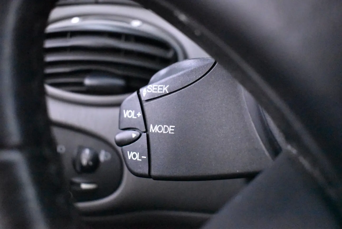 Car Image - 6zGLvcOXli6uhDNhY301jg