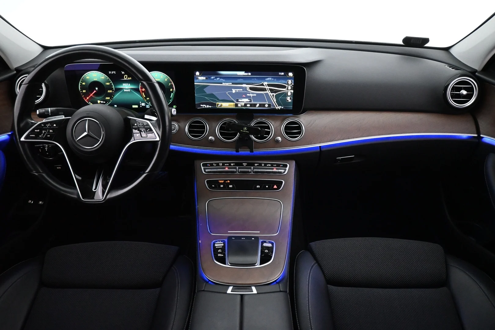 Car Image - cV21rw9ZcwMMvvnuxYtfL