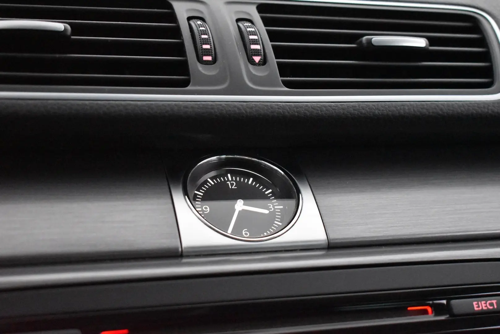 Car Image - 5SegxaNMJXXTtAB8nnPwwi