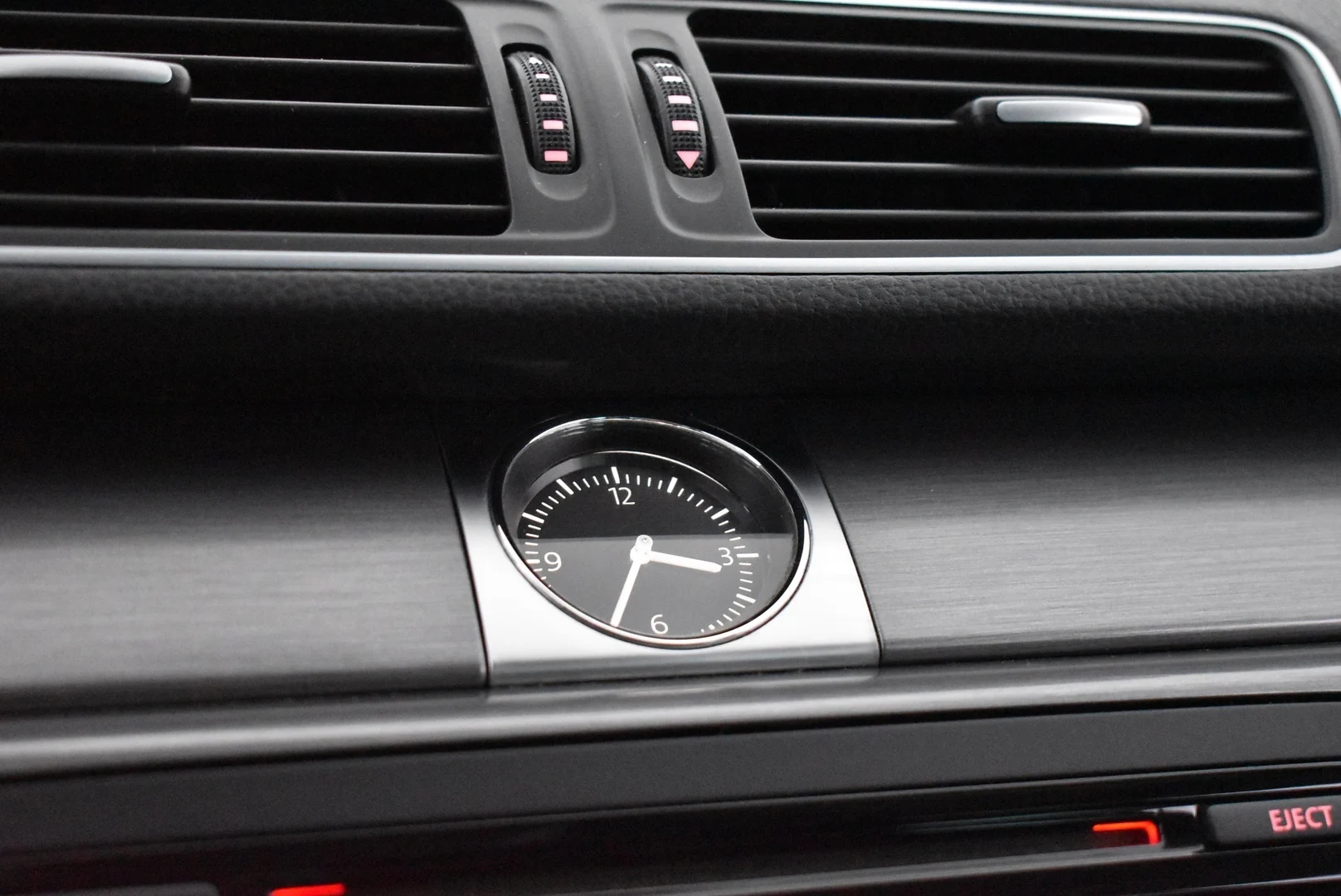 Car Image - 5SegxaNMJXXTtAB8nnPwwi