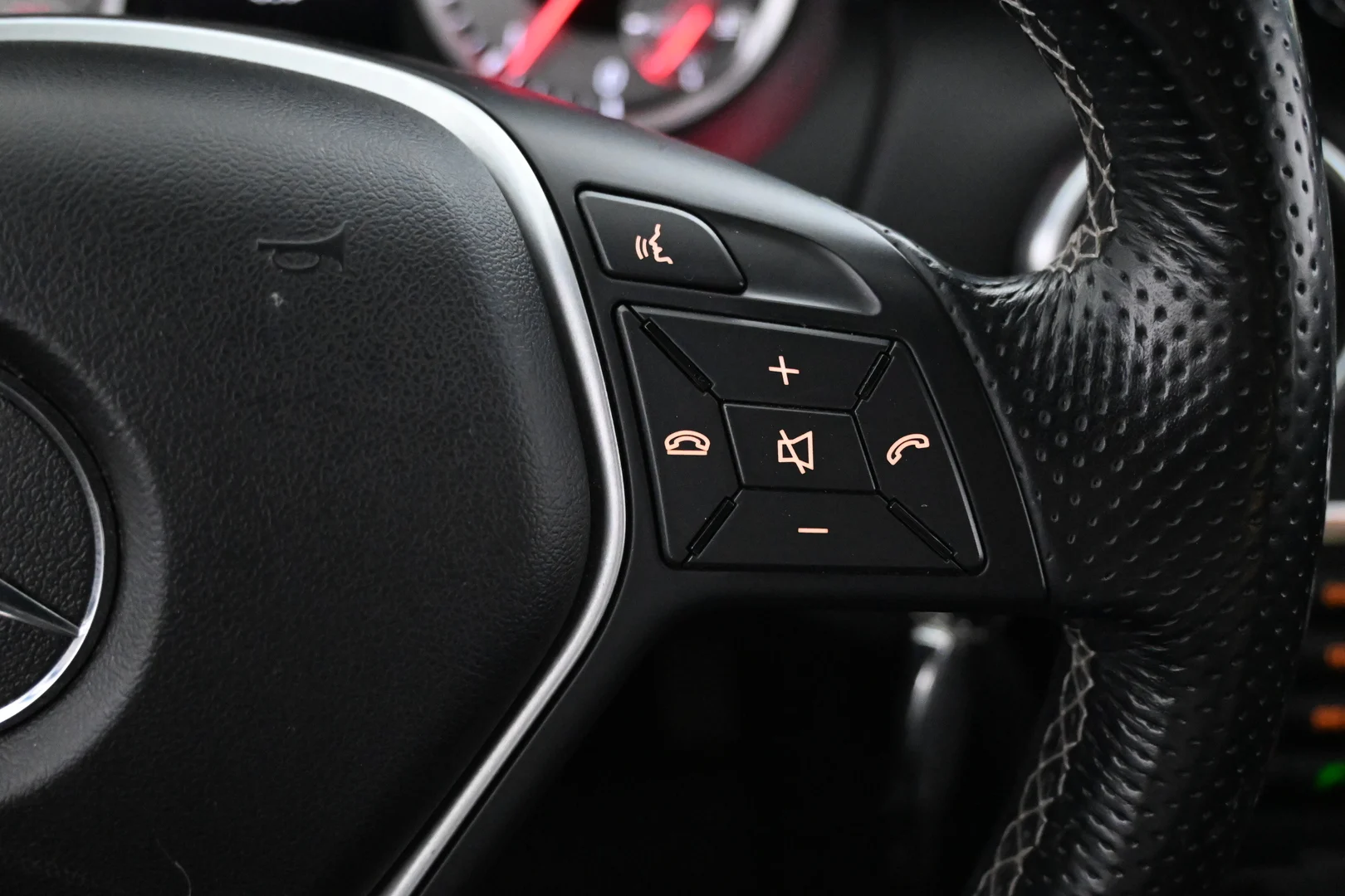 Car Image - 3ZgenxJjMMCN7BlxLFqbA6