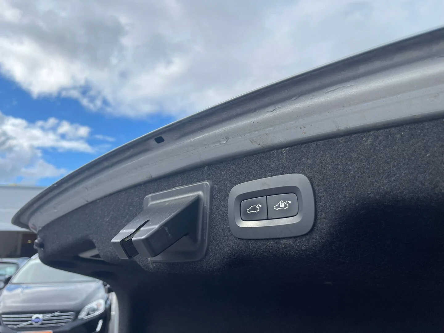 Car Image - 70gDAje6vWfTQyM9nAXLPV