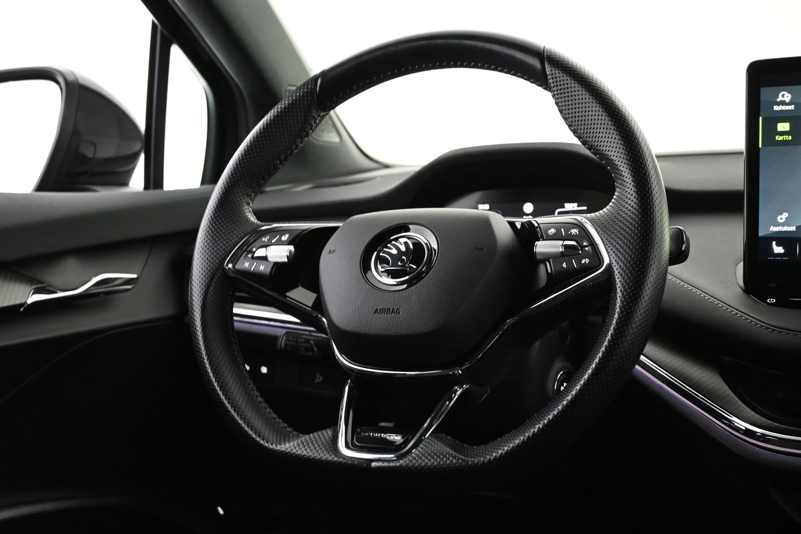 Car Image - 1c9IcmAHcKC5swZZienCns