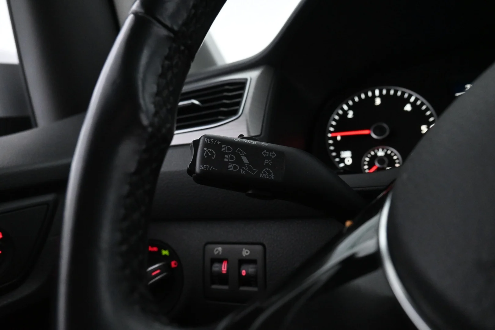 Car Image - 5bFwHn3Tgltasv5CStUb4j