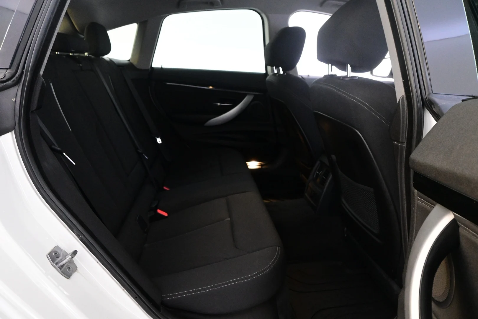 Car Image - 4ZEpXd5rY6EYZRoTkK5SSZ