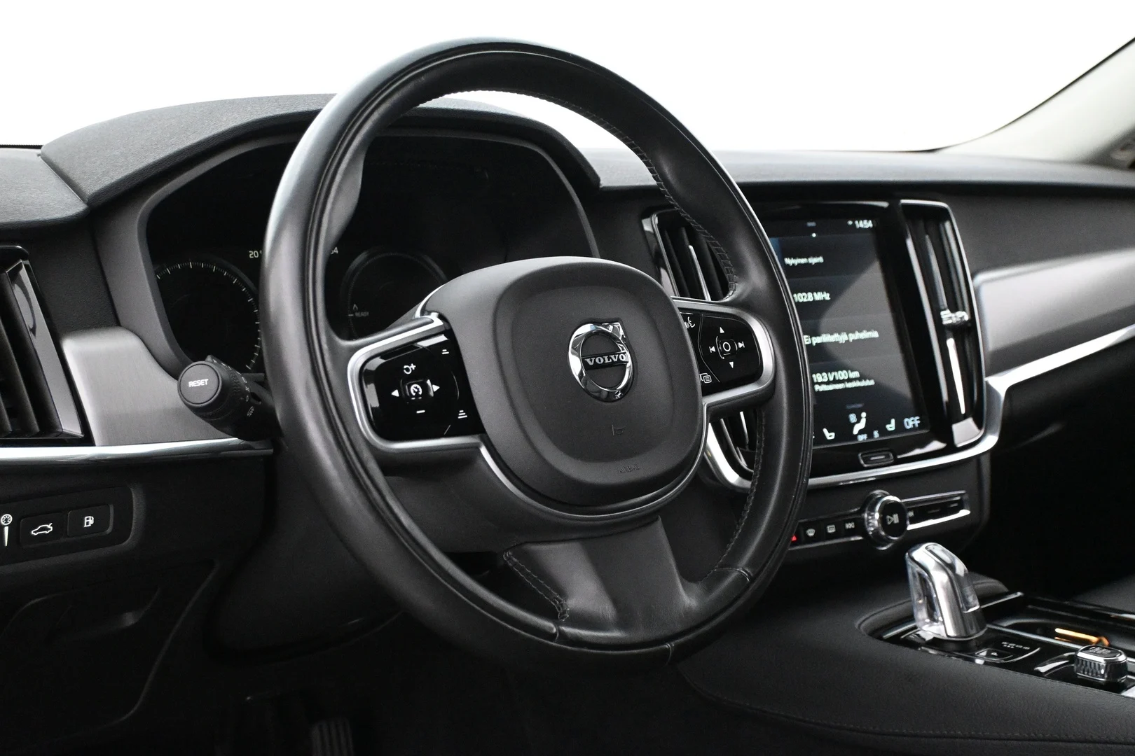 Car Image - 6fTGZYR35Opq61d2ItkxZO
