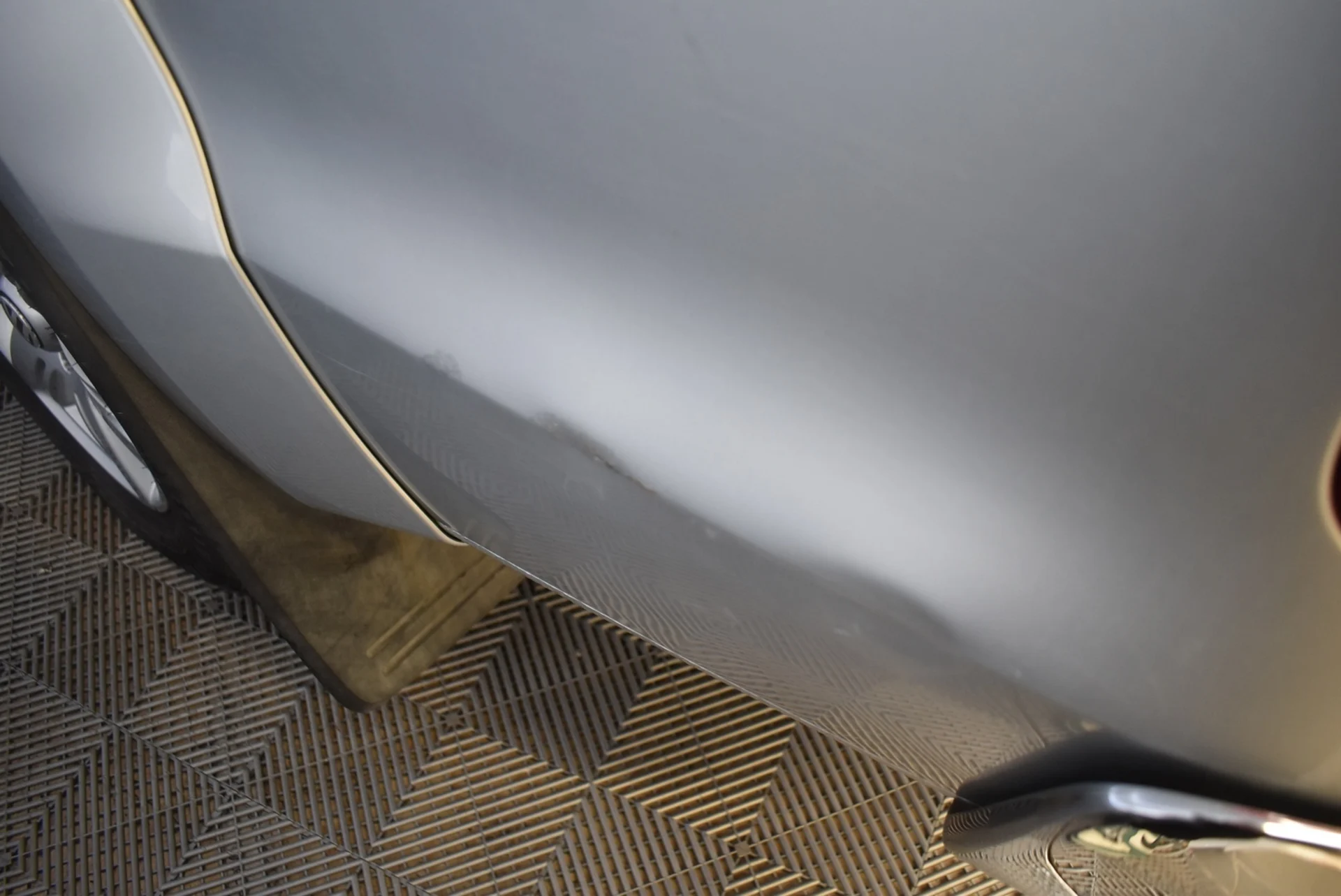 Car Image - 6QToImccpiL7ewhNyuqFxJ