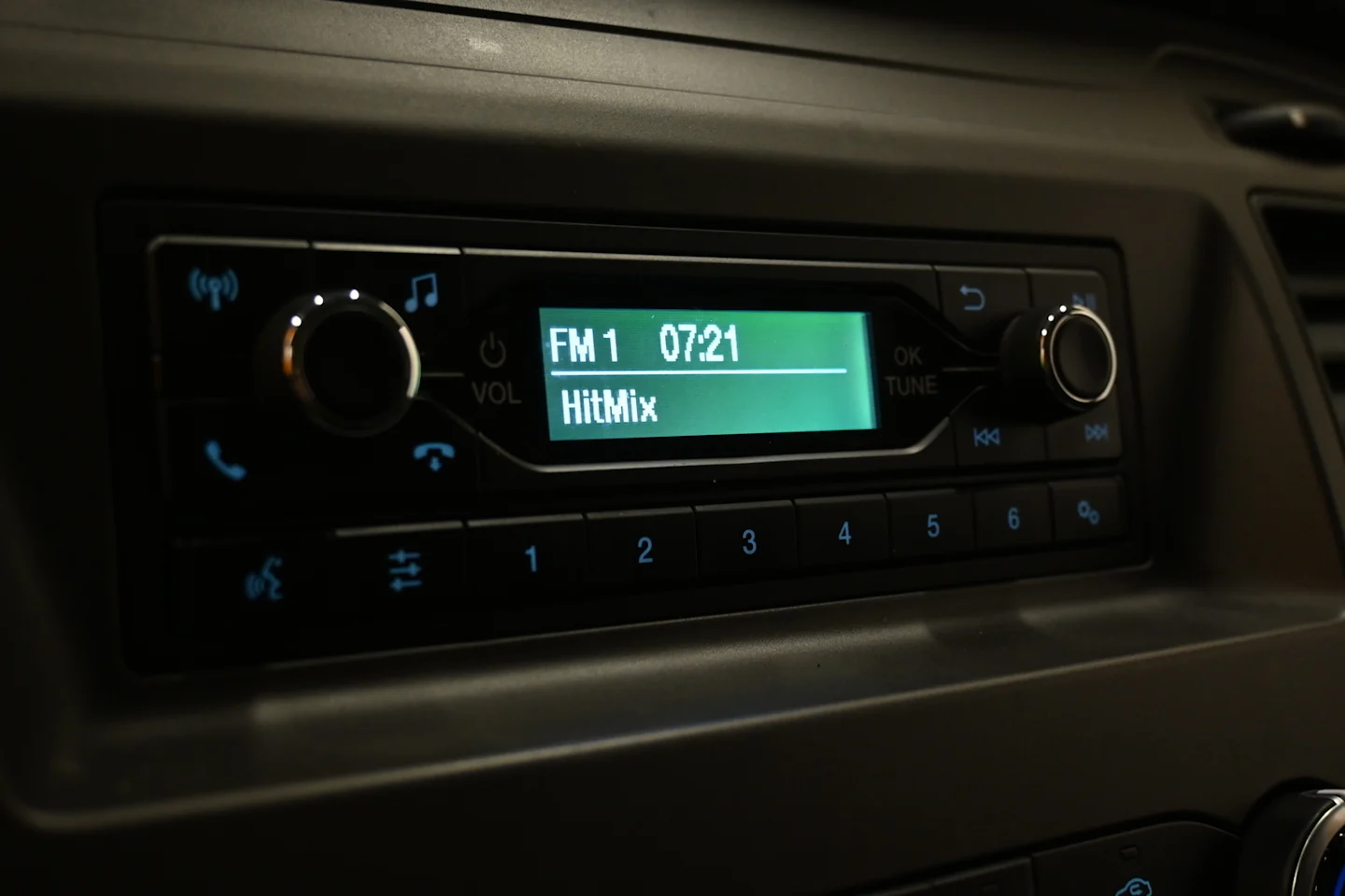 Car Image - FM9l360Cb0BOVDy6NKXrm