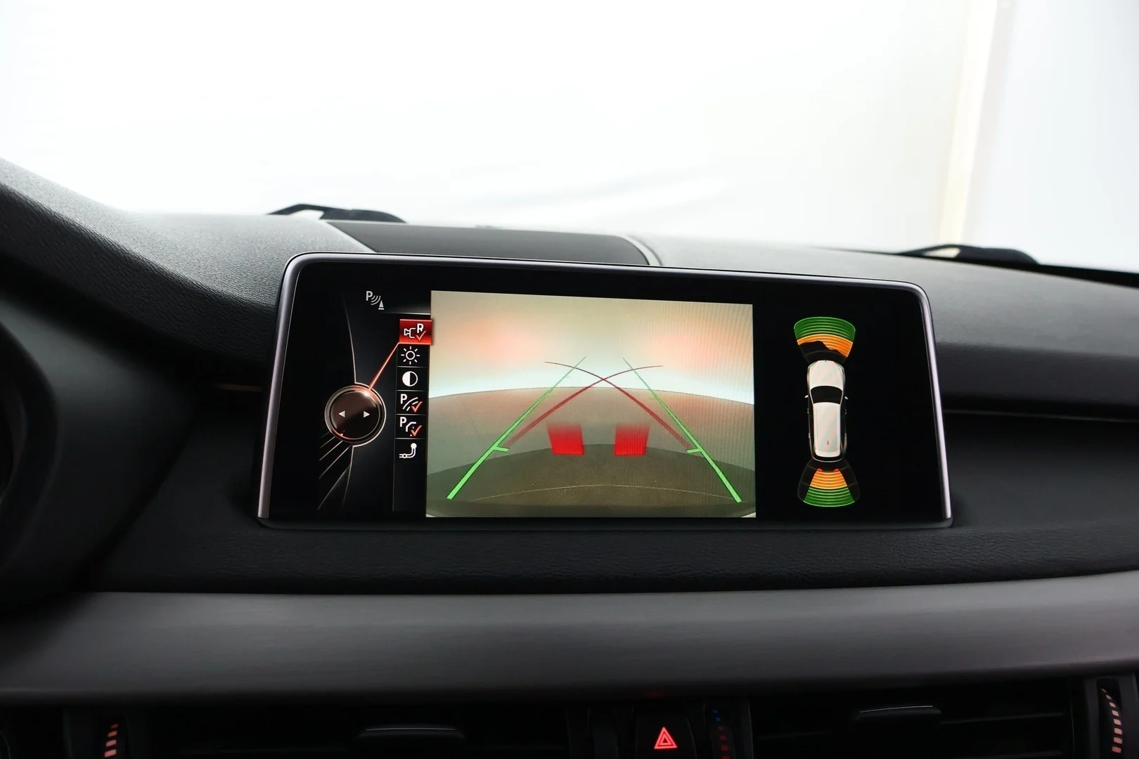 Car Image - 2HAAucq1H5Qy7SfvHtj4DP