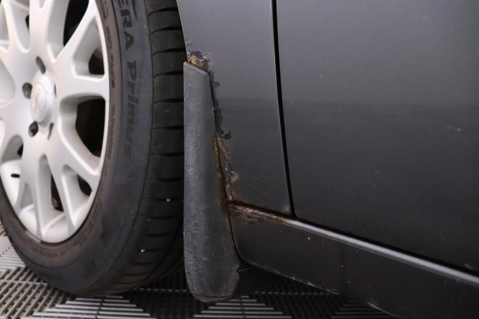 Car Image - 48FWEwWD0SAs4o6v51NqKD