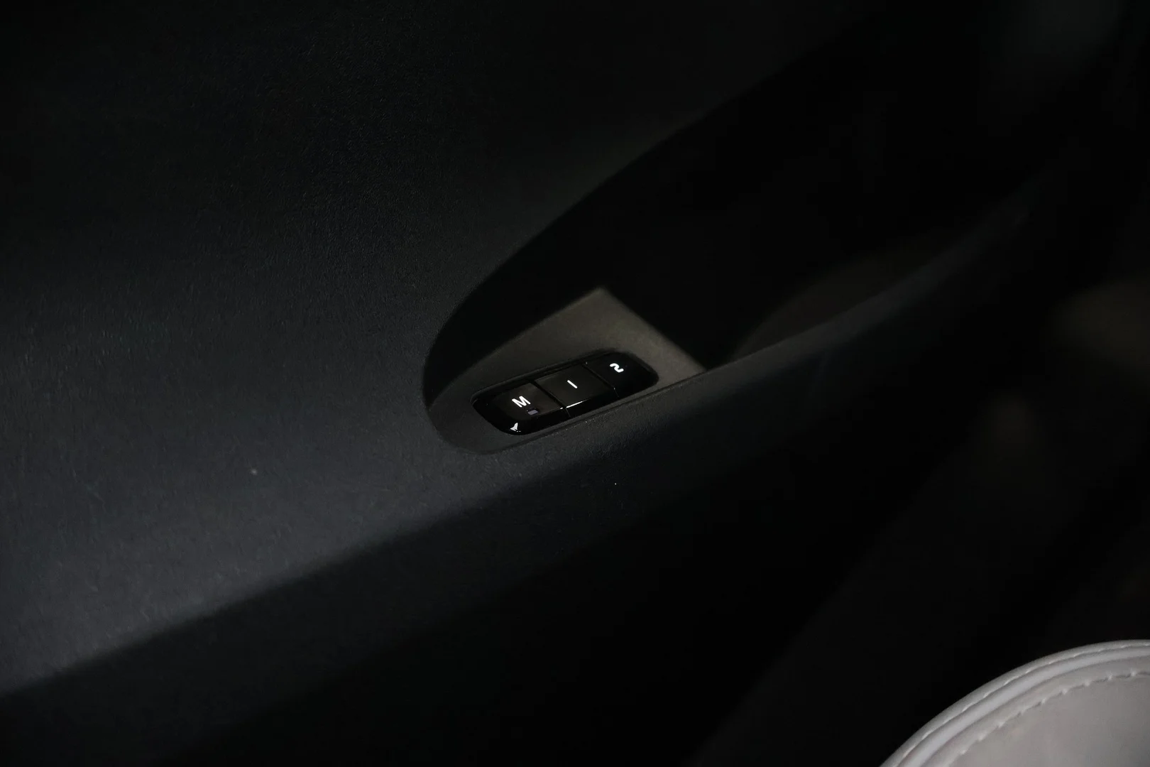 Car Image - 5jidrn0A5YU1l9xbCuML0p