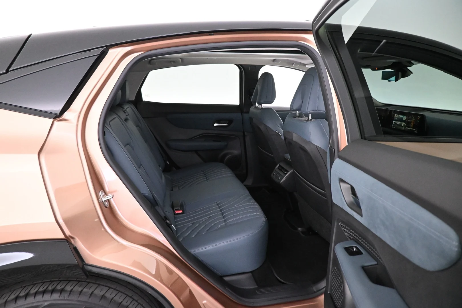 Car Image - 2zYOGuB8hduwOHN7v14blx