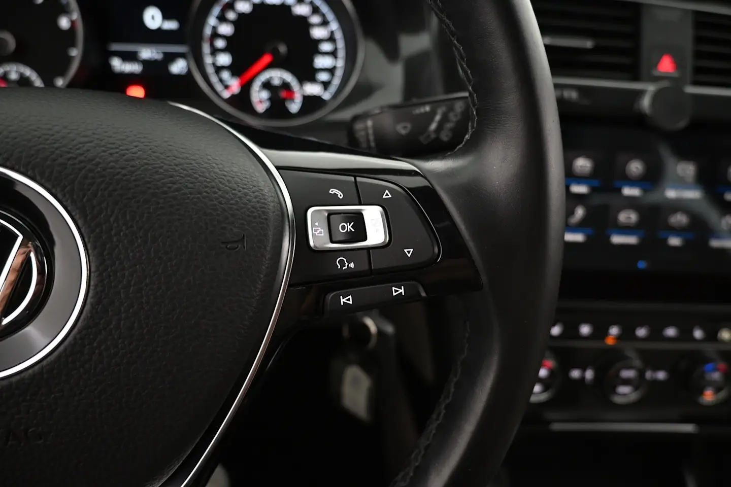 Car Image - n6hkuYqfejyLEpYxlwB68