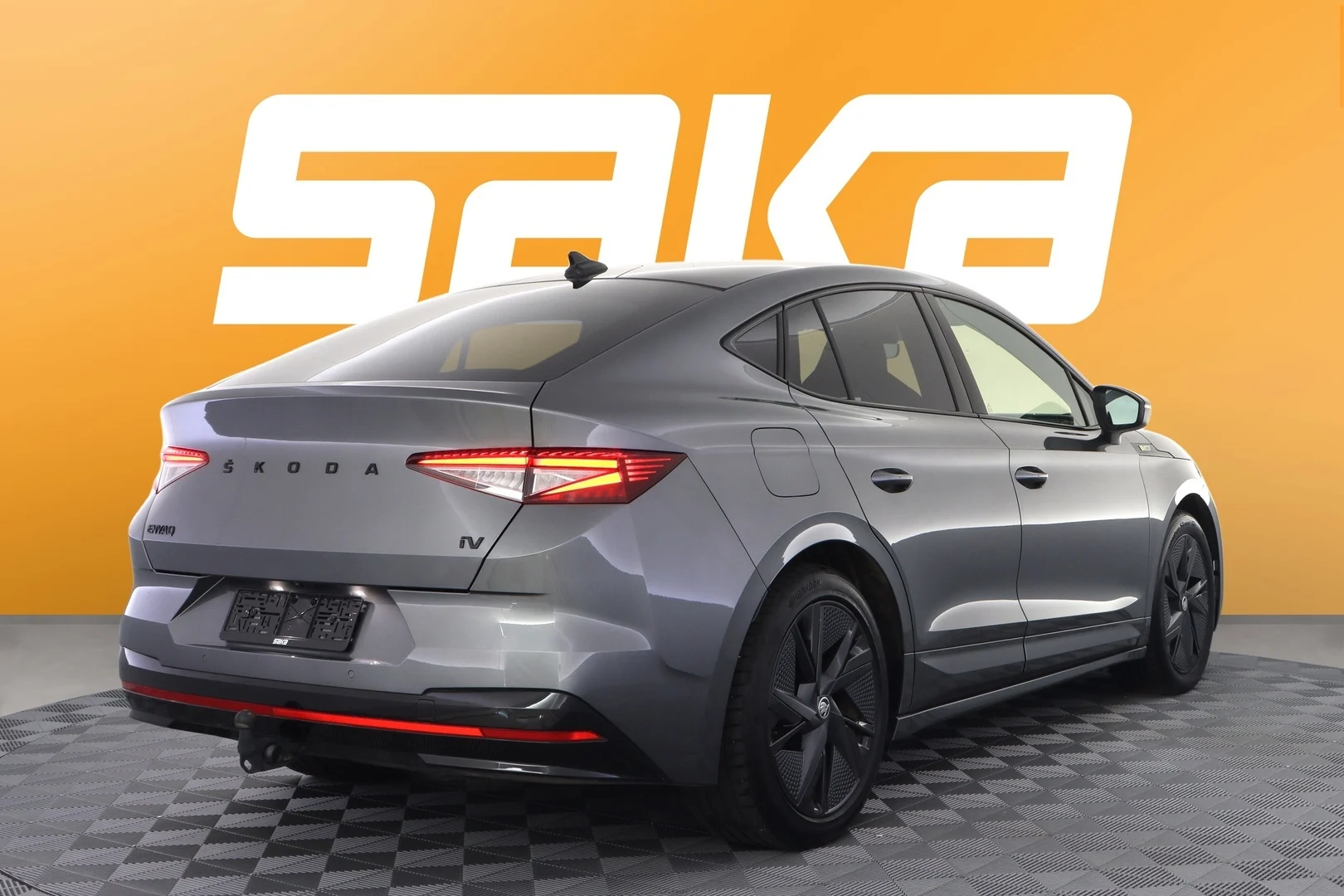 Car Image - 3Rbe9PljX8UAyfrp2WNp7o