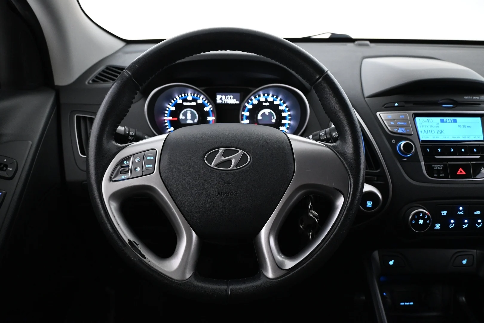 Car Image - 7ArcT3JjKh1GY0H1TTowZF