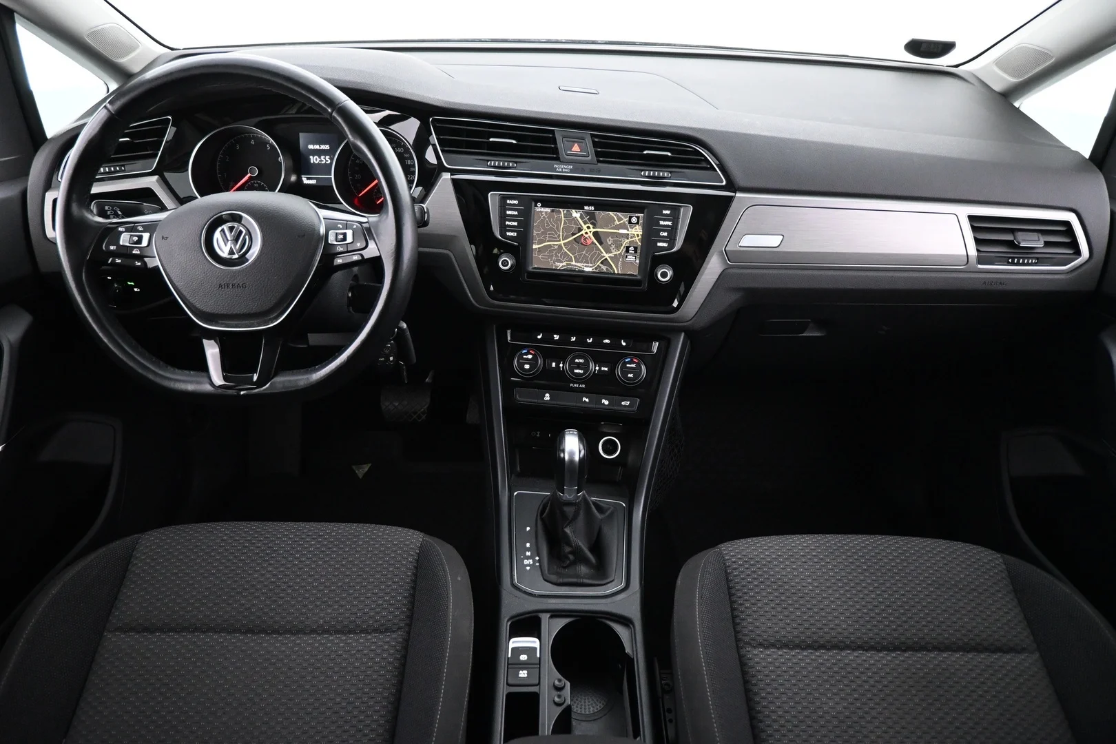 Car Image - c9X7GEKC2O4KOlgybiOfn