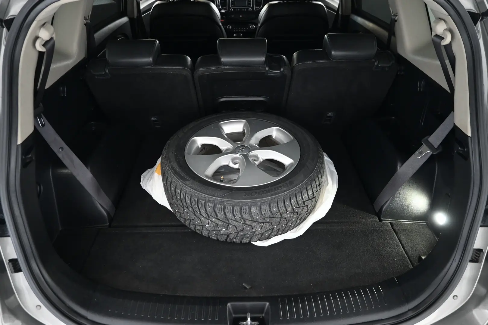 Car Image - 4oSsNYmeqWm1xGAPsQ9uVC