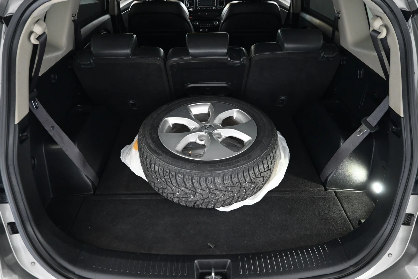 Car Image - 4oSsNYmeqWm1xGAPsQ9uVC