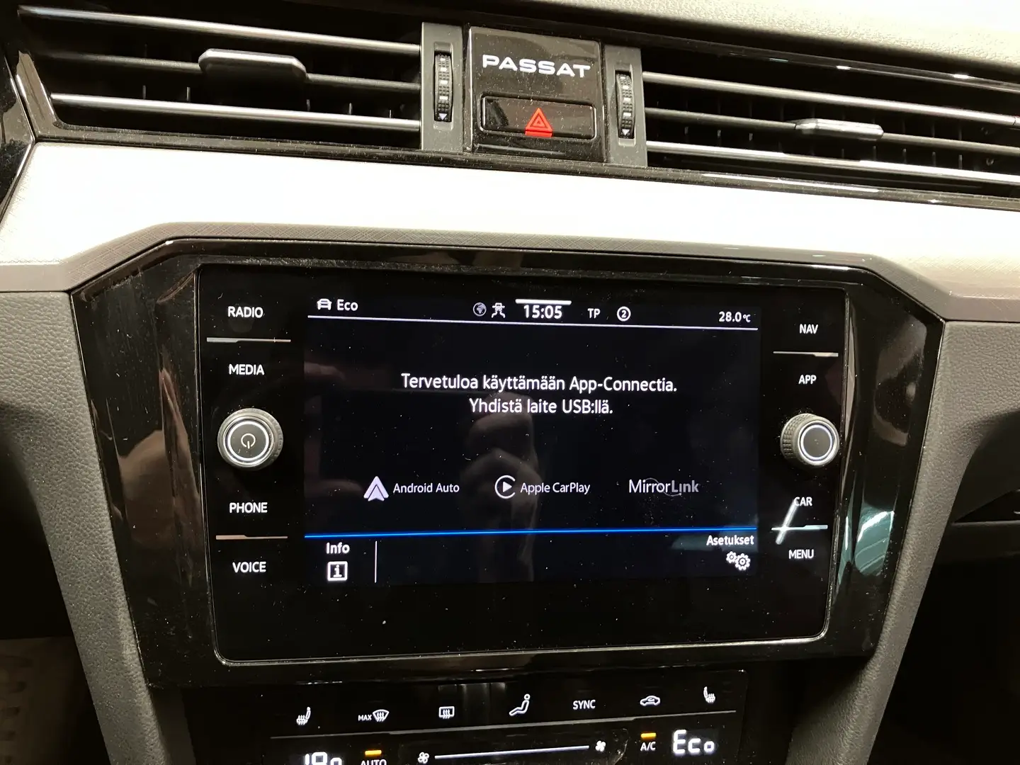 Car Image - Vt1z6hlokY5ikc3rR2uje