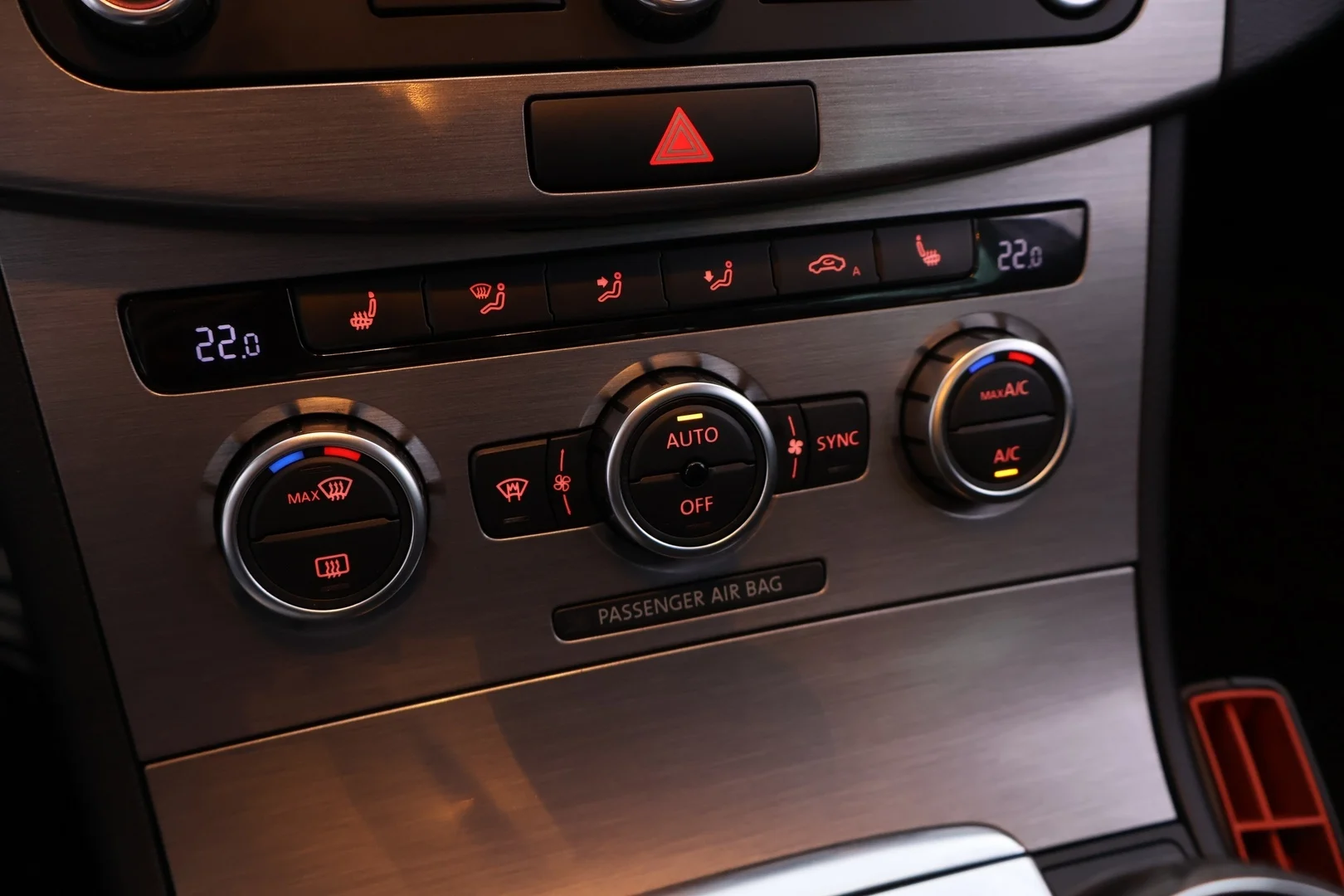 Car Image - 1WxwuBYQEC0TMCzoPqLYvG