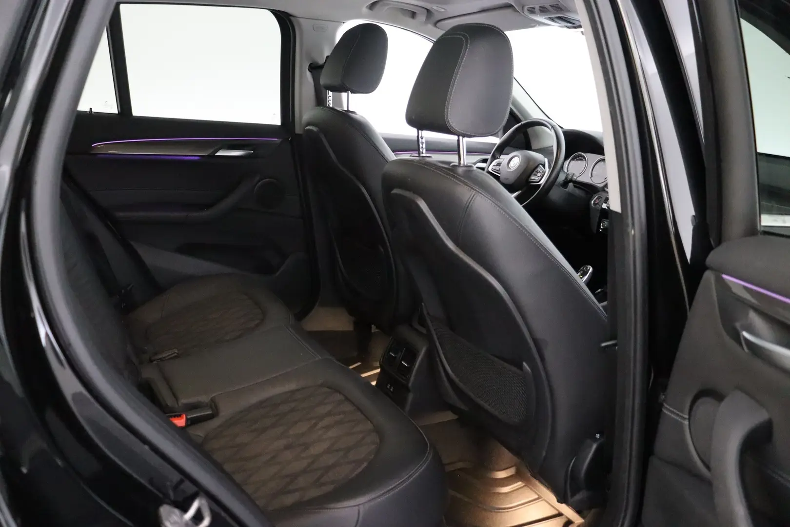 Car Image - 5J8jcLk5Bola4r3aRNRkaw