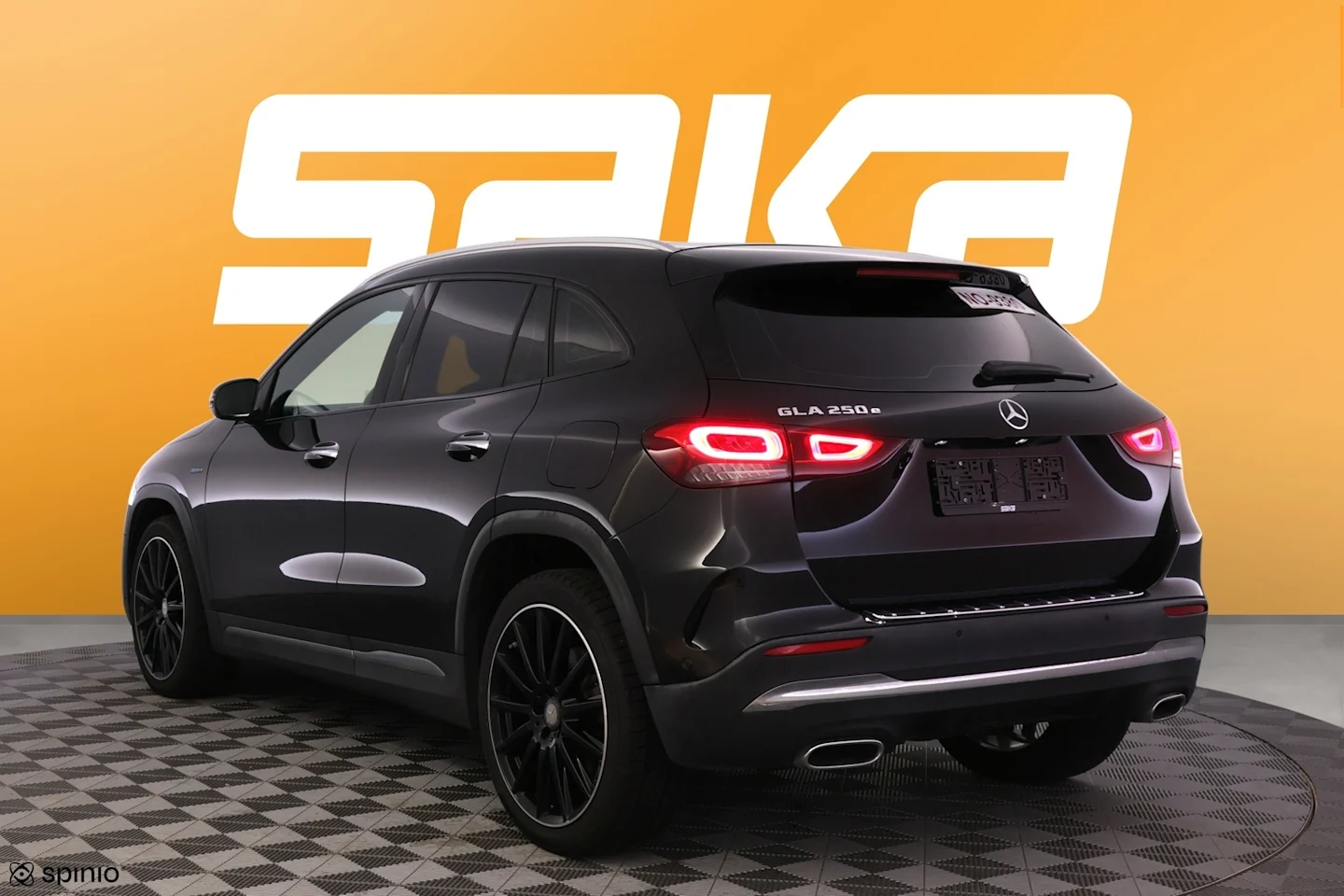 Car Image - 1UJPwY4p9HL2BvR3OZMHiZ