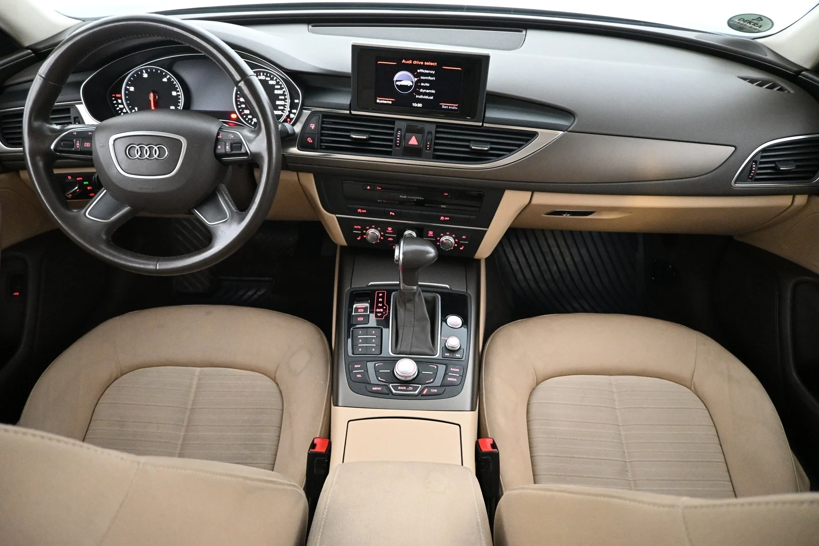Car Image - 5Xpk6KcLlAqFs4XUJ6RbkH