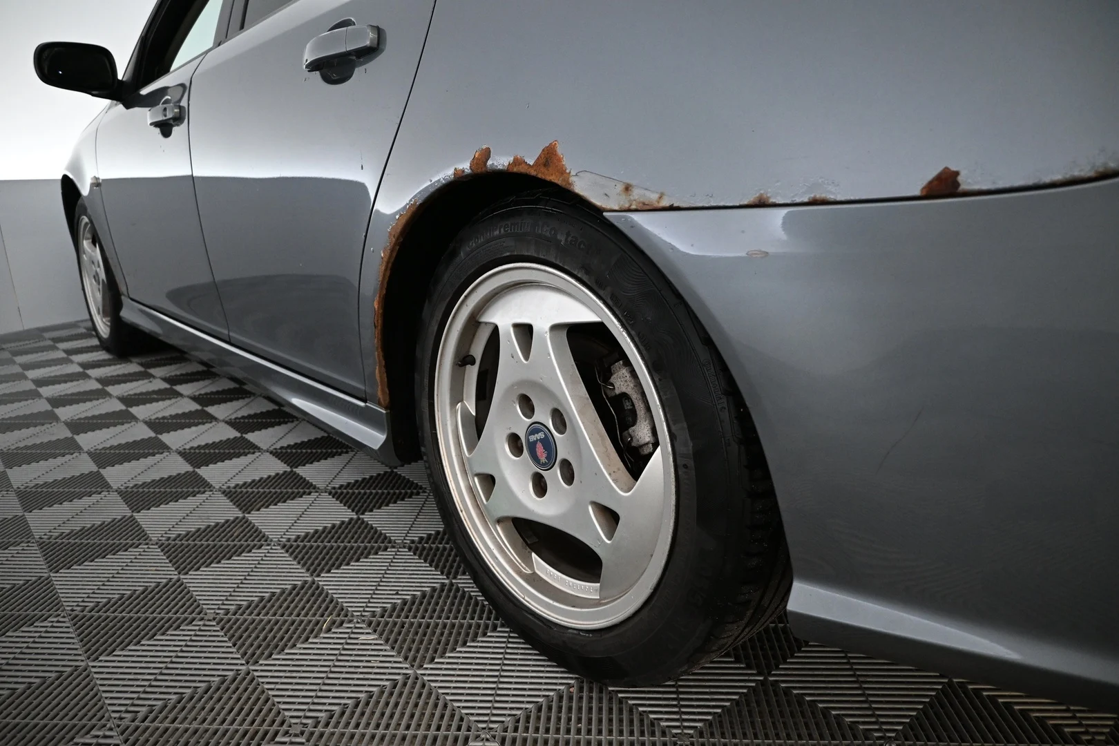 Car Image - 6E2EwOge2NHXf2IOn43Sav