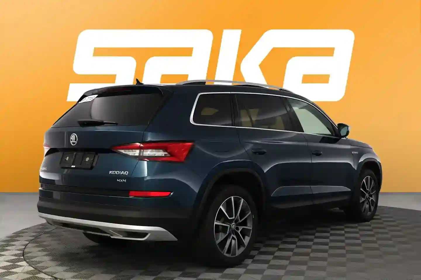 Car Image - 1Y4iDyslS0i4sURLlJblEF