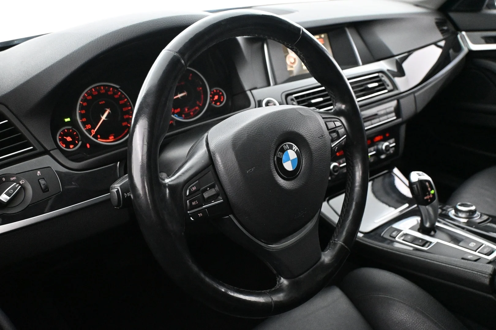 Car Image - G6SbDMepYpUqwLGzq1kTM