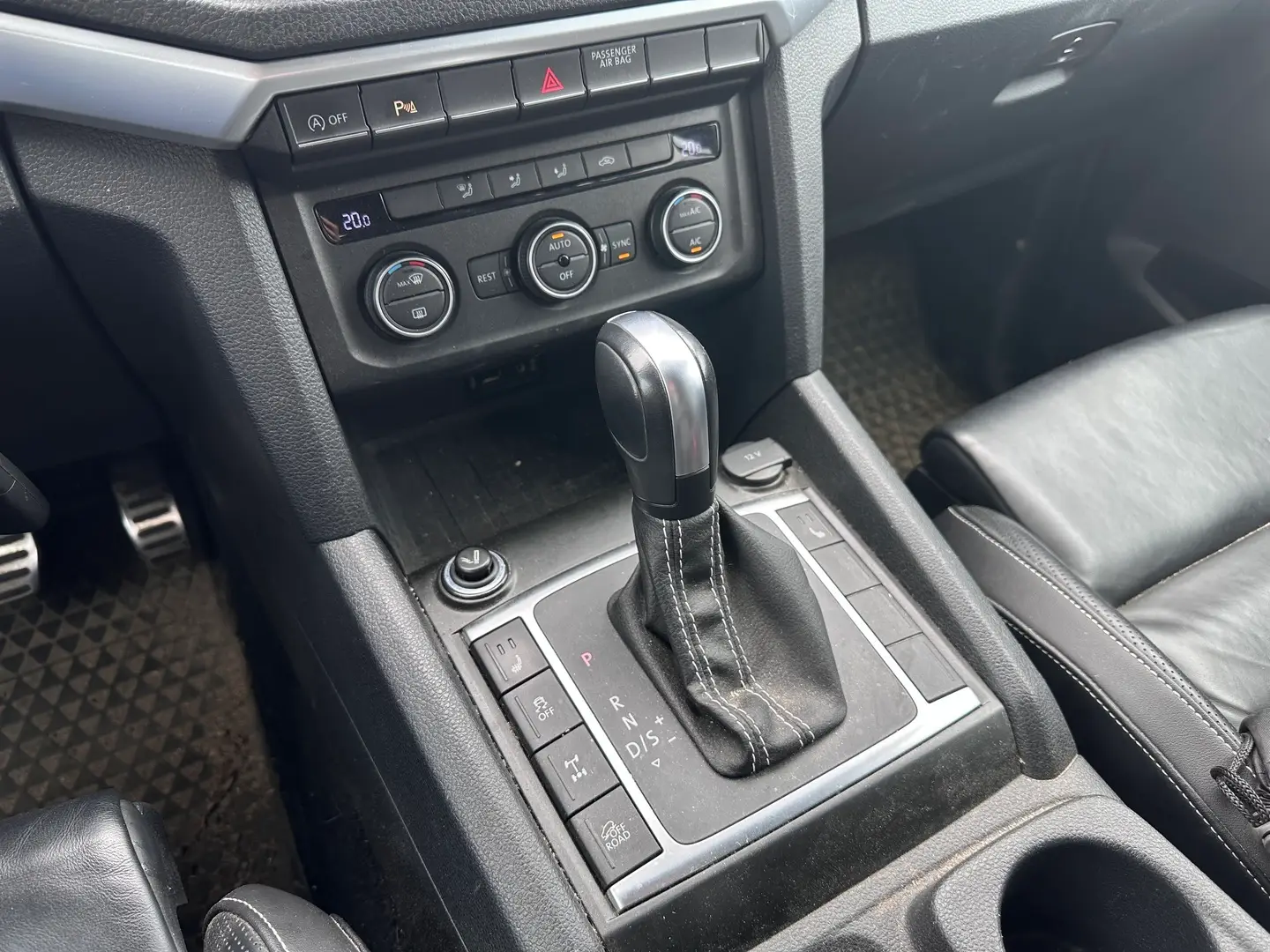 Car Image - 1vn62LfHWaRFilWbQBNWCQ
