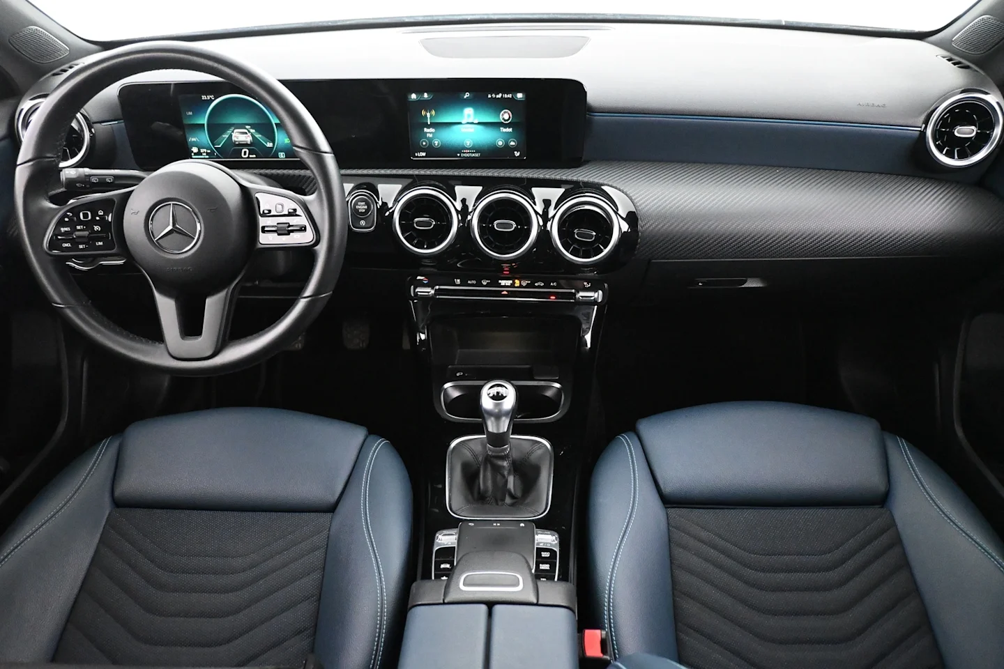 Car Image - 7kQ6sRZgyxc912GAxoEeWC