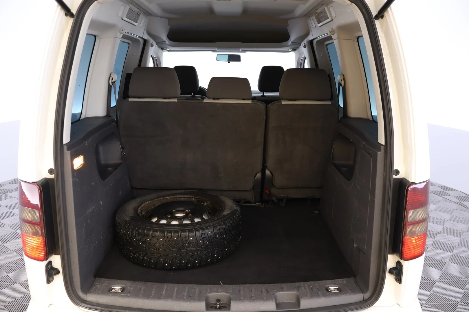 Car Image - 4vhM0sHprMDJH4fMhkOEFs