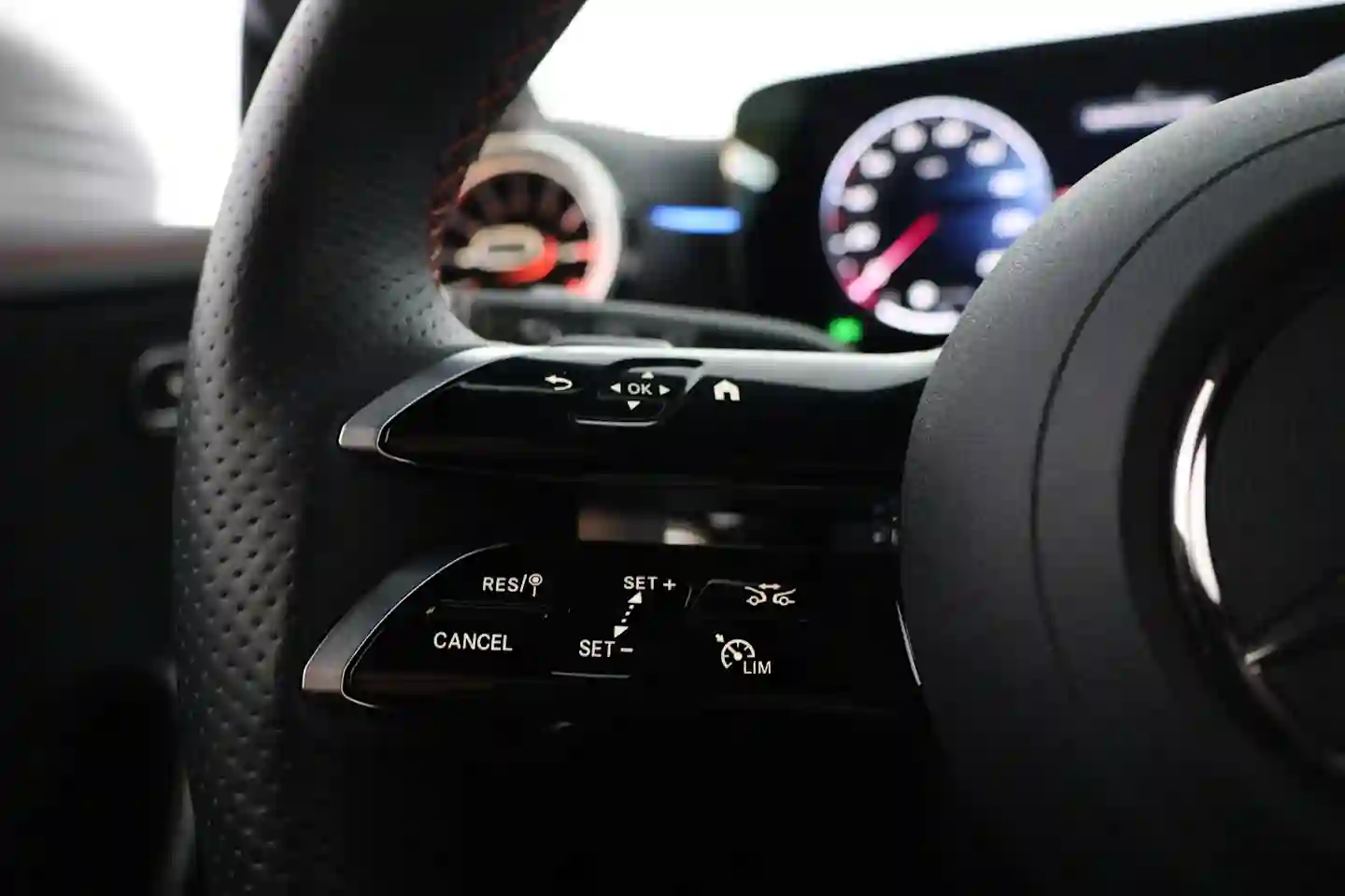 Car Image - da1yGszLHvMBmWHZW5C4F